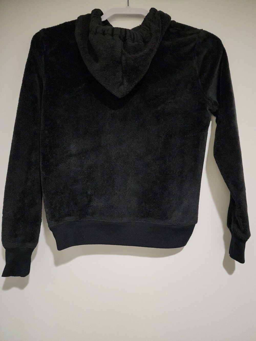 Friends TV Show Womens Sleepwear Fleece Hoodie Sweatshirt Black Pullover Size XS - Picture 3 of 9
